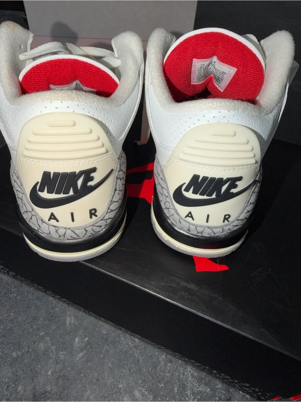 Jordan retro 3's, size 6